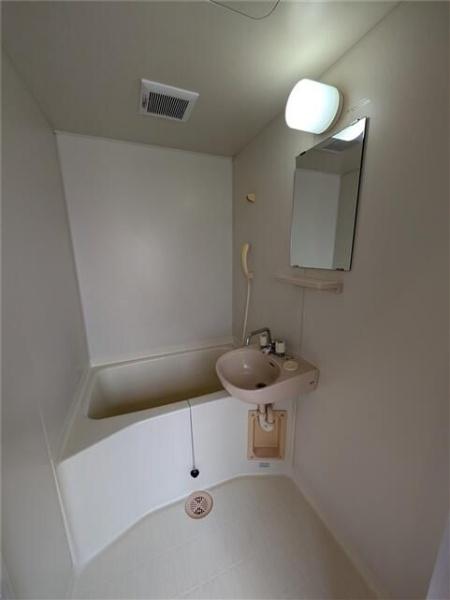 横浜市西区浅間町４丁目のマンション