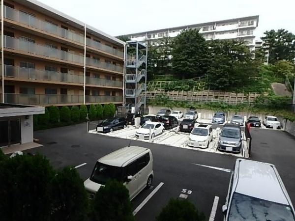 横浜市神奈川区三ツ沢下町のマンション