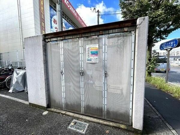 川崎市高津区梶ケ谷２丁目のマンション
