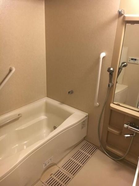 クレッセント新横浜ツインズイースト