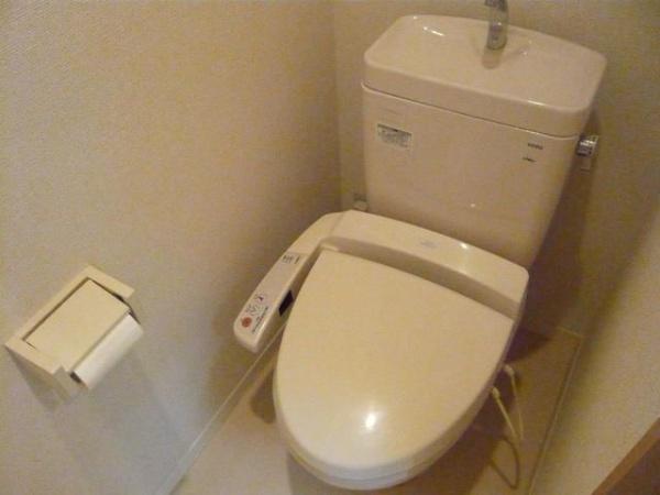 川崎市中原区上小田中５丁目のアパート