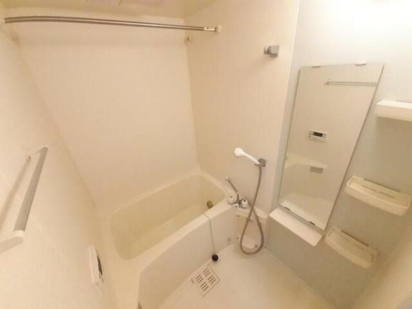 川崎市高津区北見方１丁目のアパート