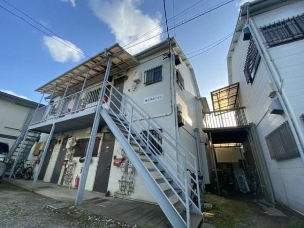 横浜市鶴見区栄町通４丁目のアパート