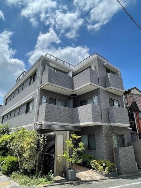アヴィターレ小山