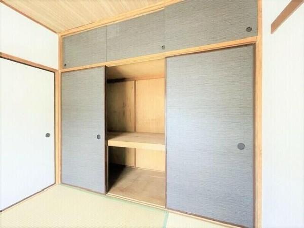 川崎市高津区梶ケ谷2丁目のマンション(収納)