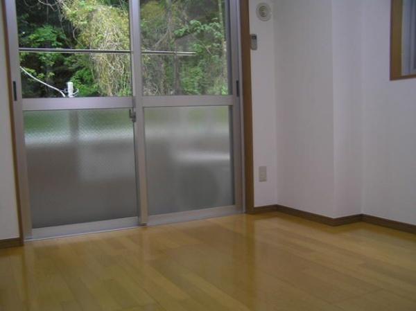 川崎市多摩区東生田２丁目のマンション