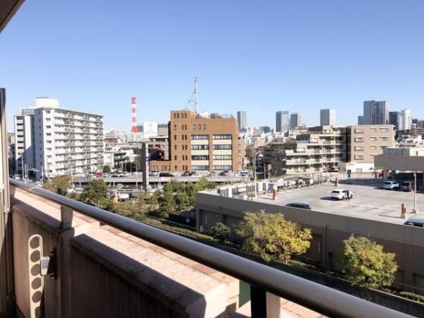 横浜市西区浅間町４丁目のマンション