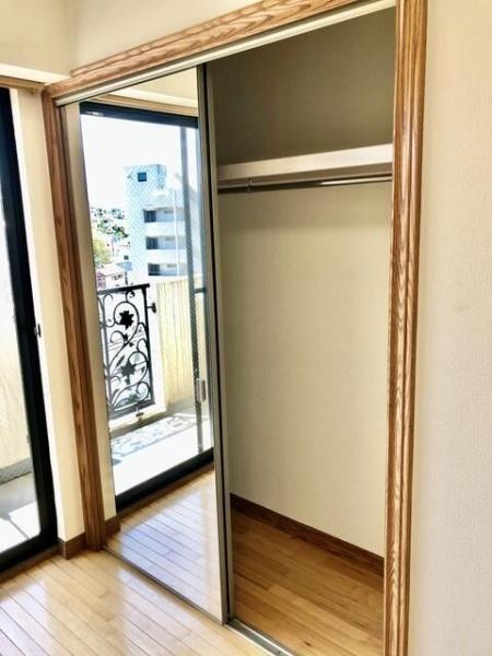 川崎市多摩区西生田2丁目のマンション(収納)