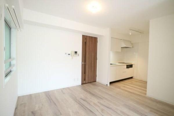 川崎市中原区新丸子東２丁目のマンション