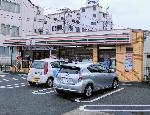 横浜市港北区樽町1丁目のマンション(セブンイレブン横浜綱島東6丁目店)