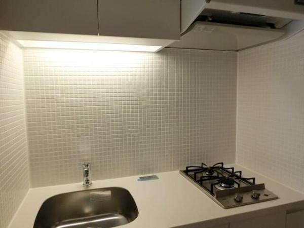 横浜市中区宮川町3丁目のマンション(キッチン)