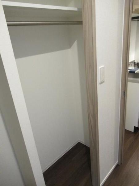 横浜市神奈川区神奈川2丁目のマンション(収納)