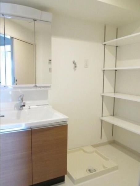 川崎市多摩区登戸のマンション(洗面台・洗面所)