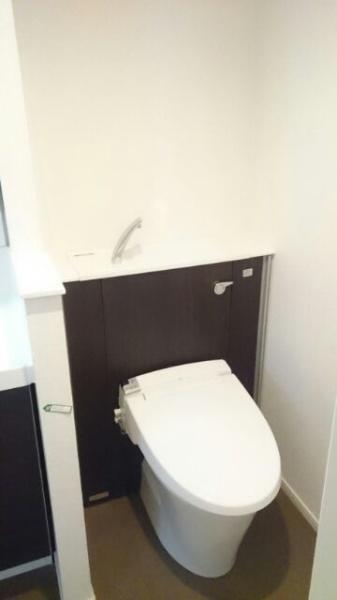 川崎市高津区末長2丁目のマンション(トイレ)