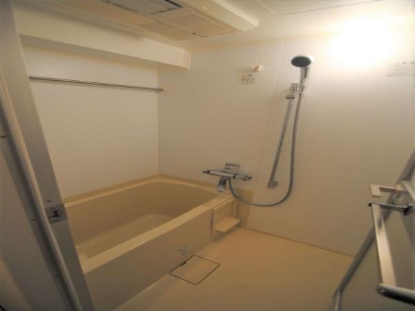 川崎市中原区新城5丁目のマンション(バス)