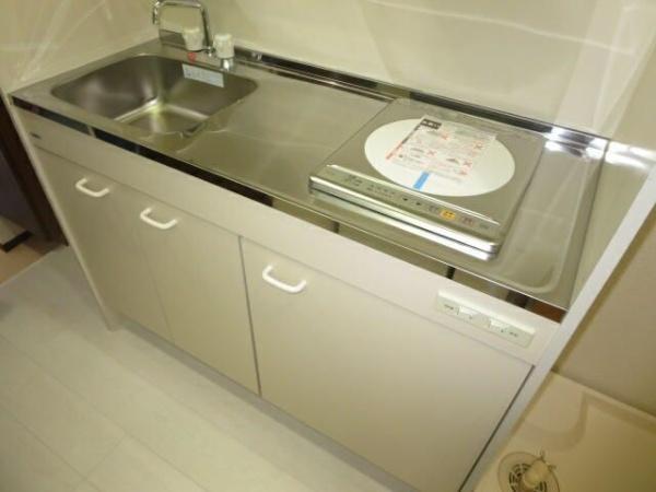 川崎市幸区南幸町2丁目のアパート(キッチン)