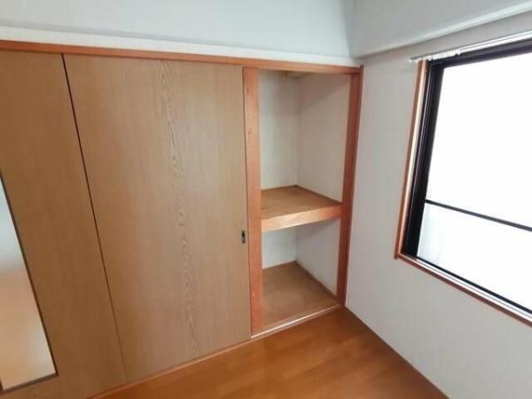 川崎市中原区下沼部のマンション(収納)