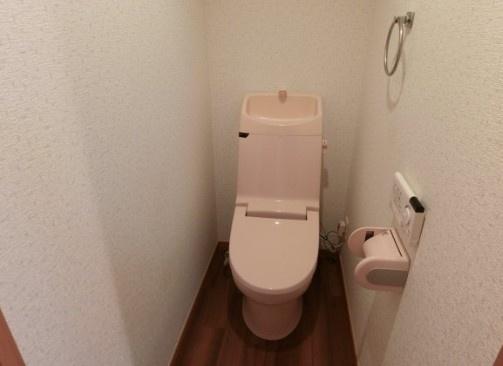 川崎市中原区市ノ坪のマンション(トイレ)