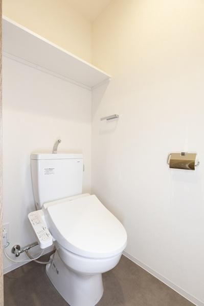 川崎市中原区新丸子町のマンション(トイレ)