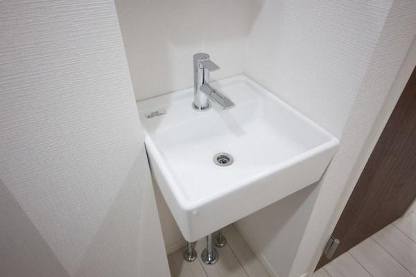 川崎市中原区上丸子山王町2丁目のアパート(洗面台・洗面所)