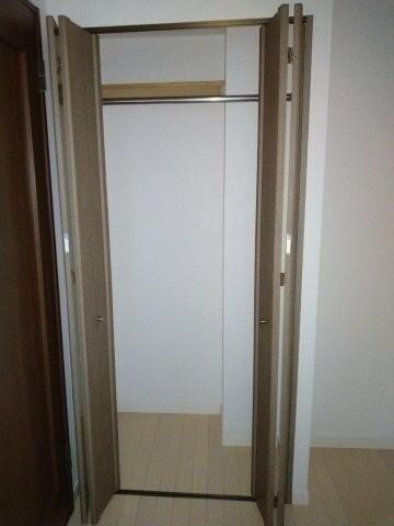 横浜市神奈川区子安通２丁目のマンション