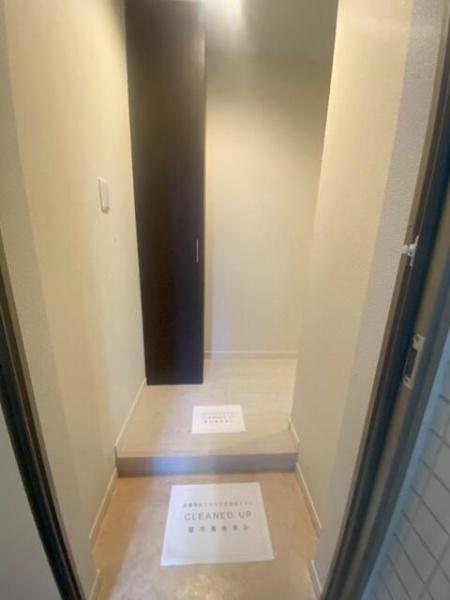 川崎市中原区中丸子のアパート(玄関)