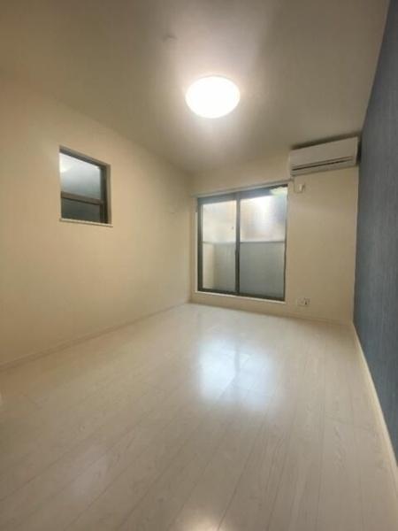 川崎市中原区中丸子のアパート(リビング)