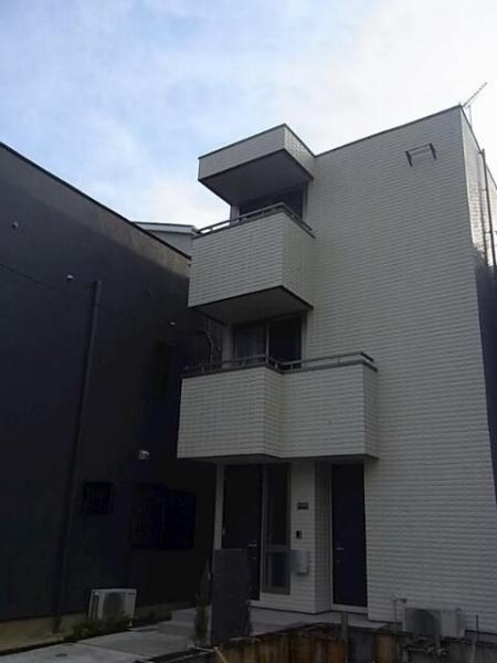 川崎市中原区小杉町2丁目のアパート