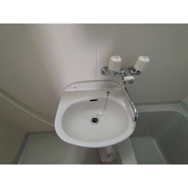 川崎市中原区新城中町のアパート(洗面台・洗面所)