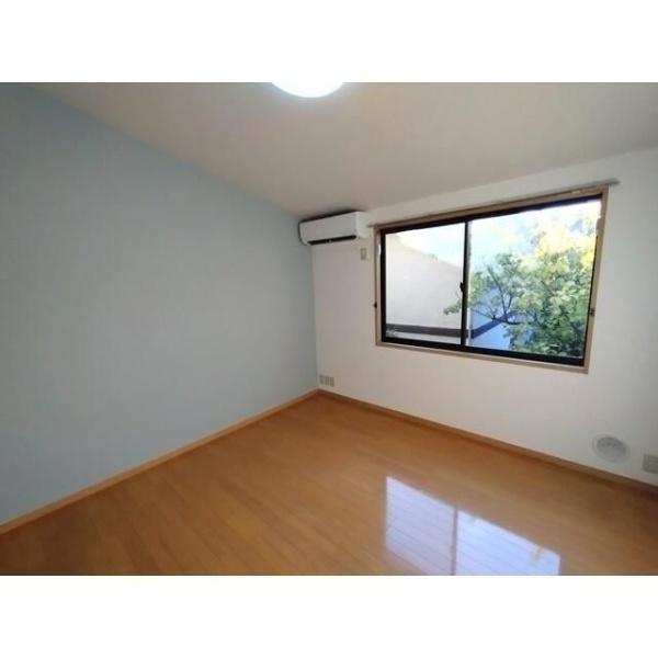 川崎市中原区新城中町のアパート(リビング)