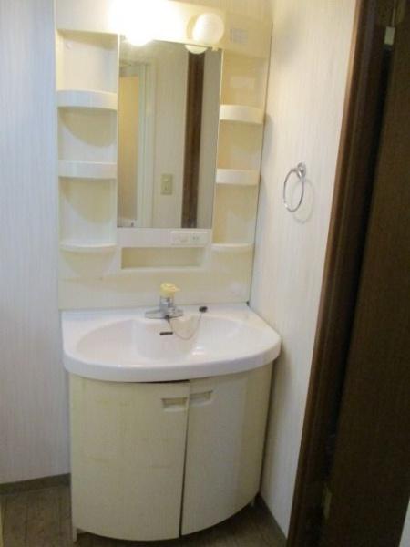 川崎市中原区下小田中３丁目のマンション