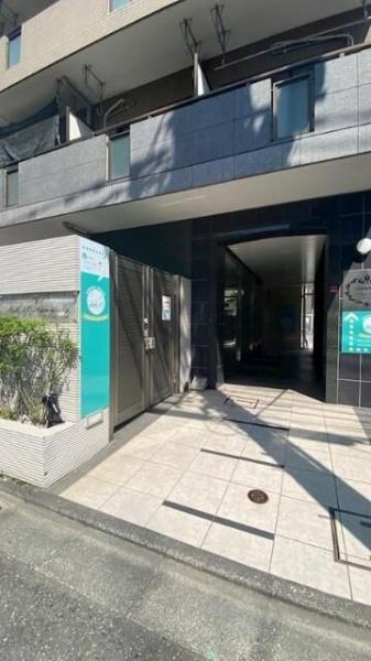 川崎市川崎区日進町のマンション(エントランス)