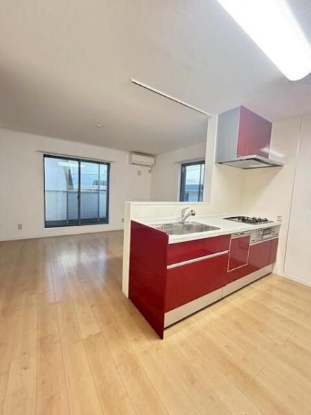 横浜市神奈川区栗田谷のタウンハウス