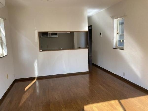 東寺尾１丁目戸建