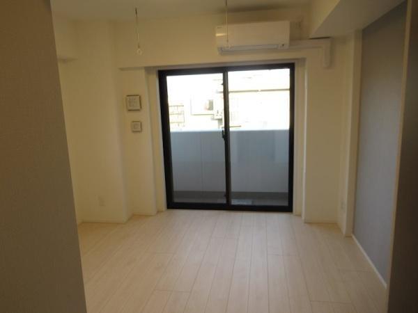 川崎市高津区末長４丁目のマンション