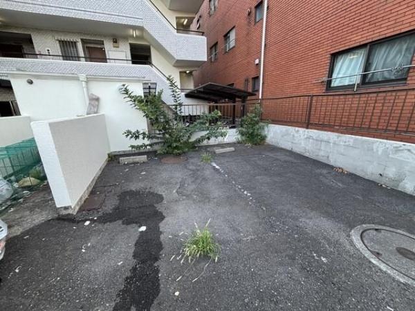 川崎市高津区北見方２丁目のマンション