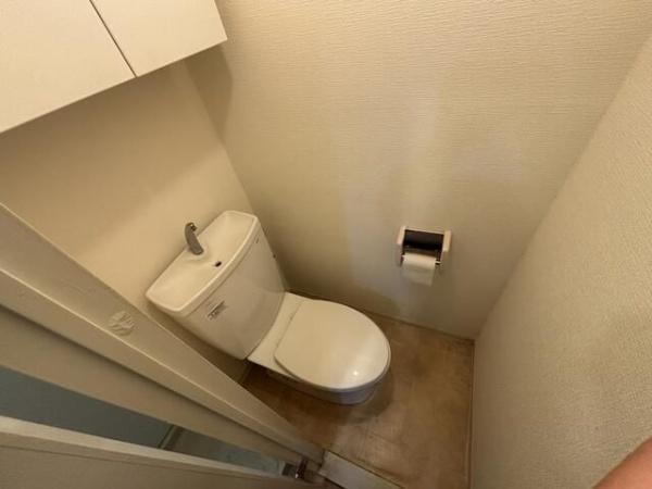 川崎市高津区北見方２丁目のマンション