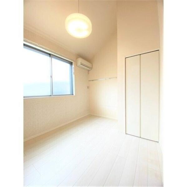 川崎市中原区西加瀬のアパート