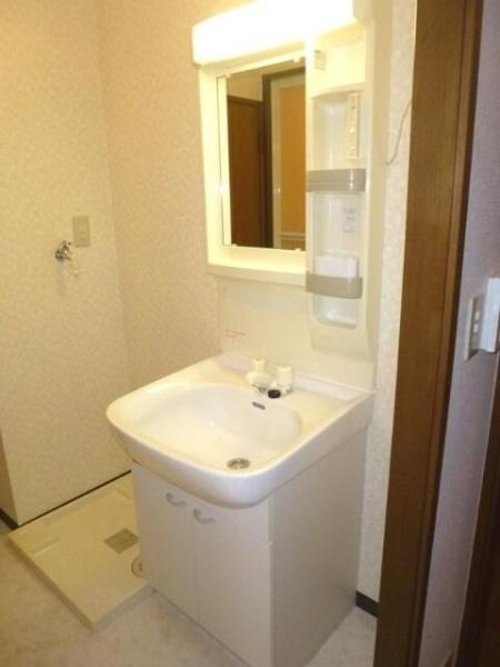 横浜市港北区綱島西６丁目のマンション