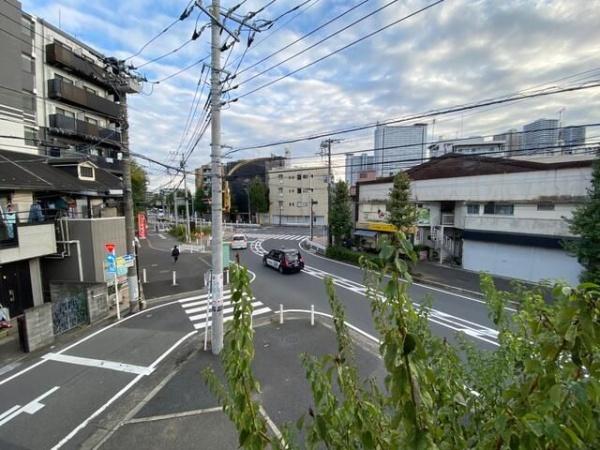 川崎市中原区上丸子山王町１丁目のアパート