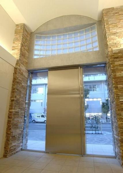 横浜市鶴見区鶴見中央１丁目のマンション