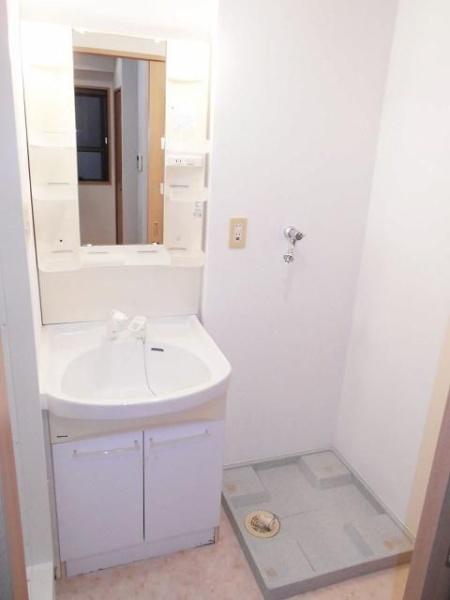 横浜市鶴見区鶴見中央１丁目のマンション