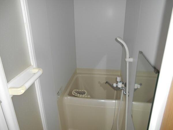 世田谷区岡本２丁目のマンション