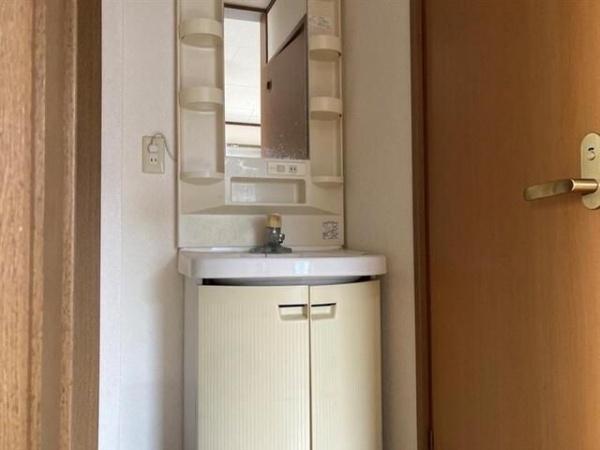 世田谷区岡本２丁目のマンション