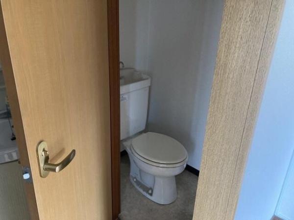 世田谷区岡本２丁目のマンション