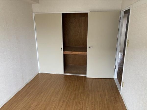 川崎市中原区下新城３丁目のマンション