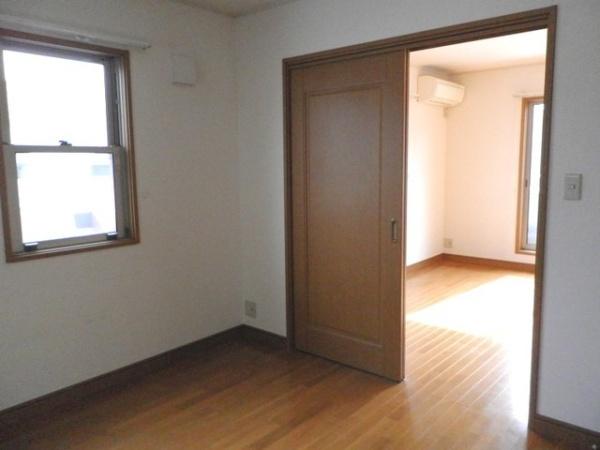 川崎市高津区末長４丁目のアパート