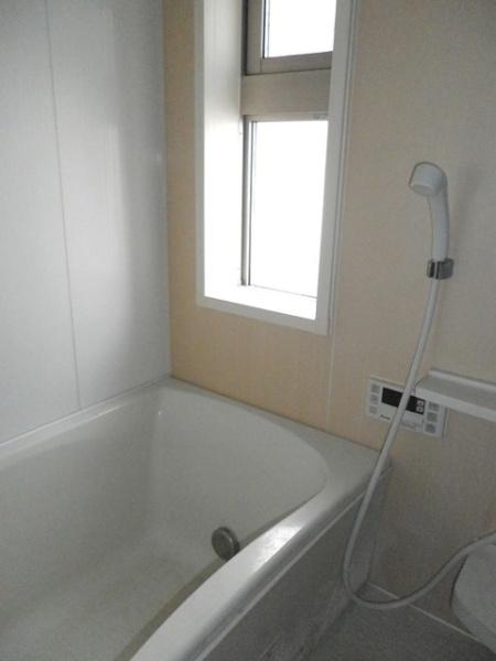 川崎市高津区末長４丁目のアパート