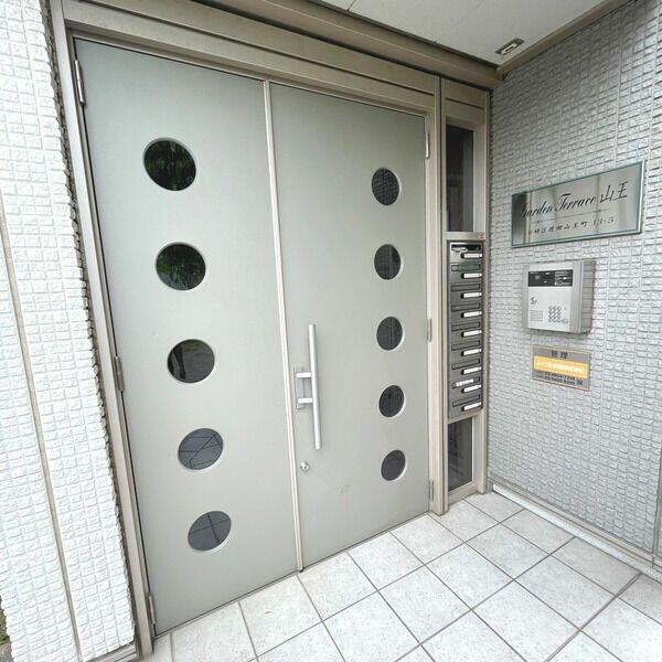 川崎市川崎区渡田山王町のマンション