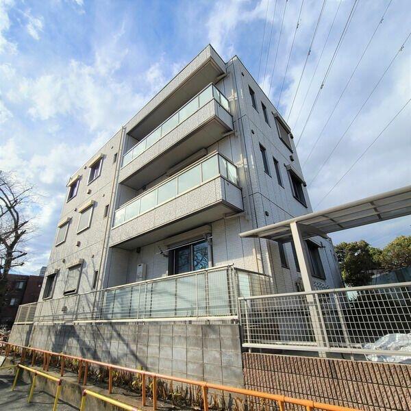 川崎市川崎区渡田山王町のマンション